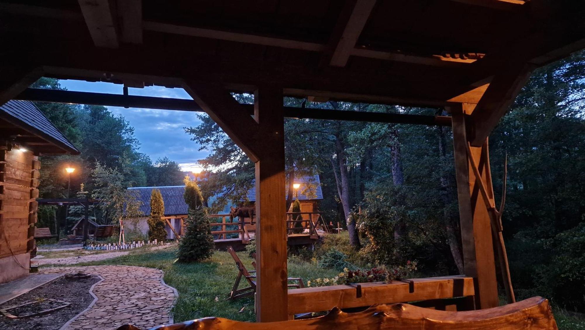 Vodenica Vrelo Chalets Vrelo Koreničko Стая снимка