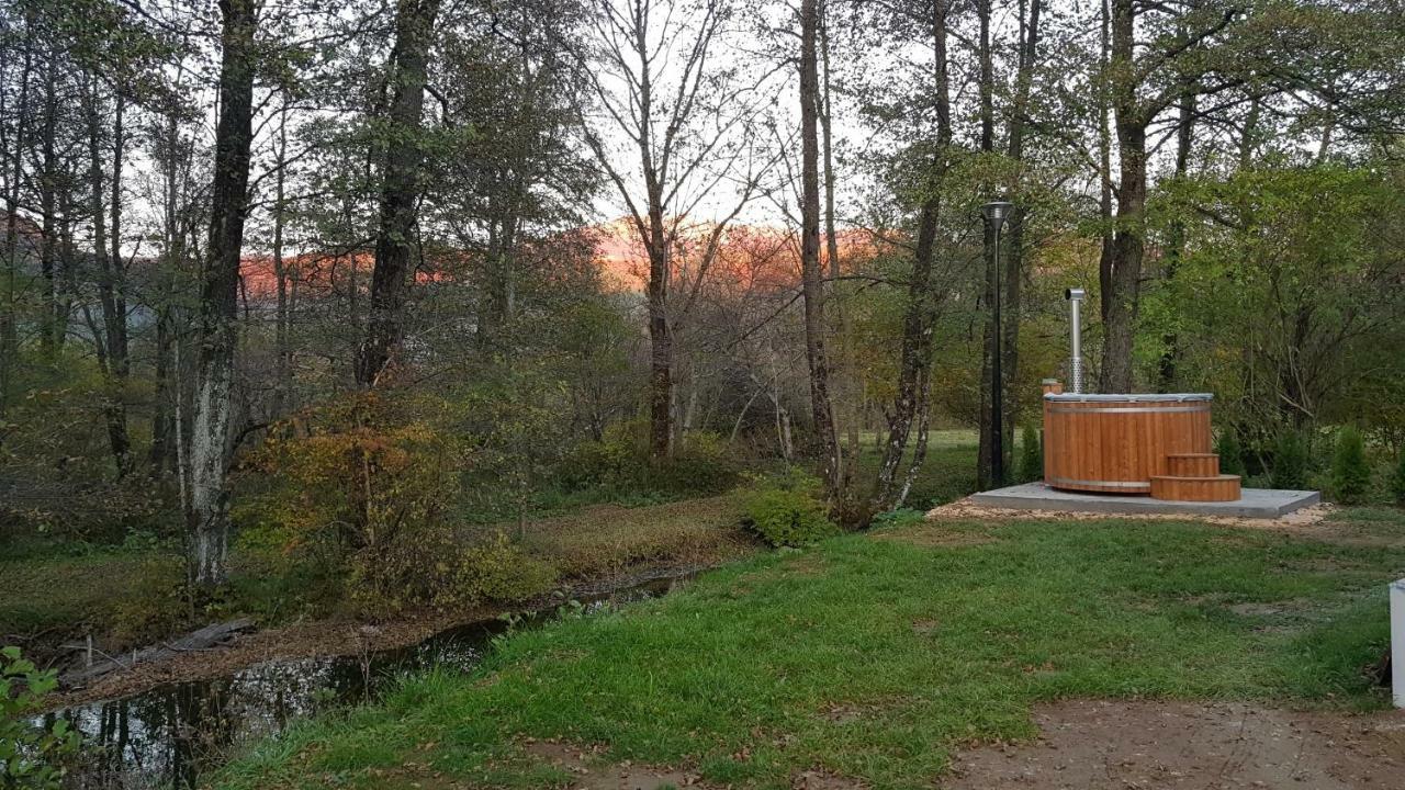 Vodenica Vrelo Chalets Vrelo Koreničko Екстериор снимка